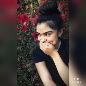 Meet your Posher, Ariana